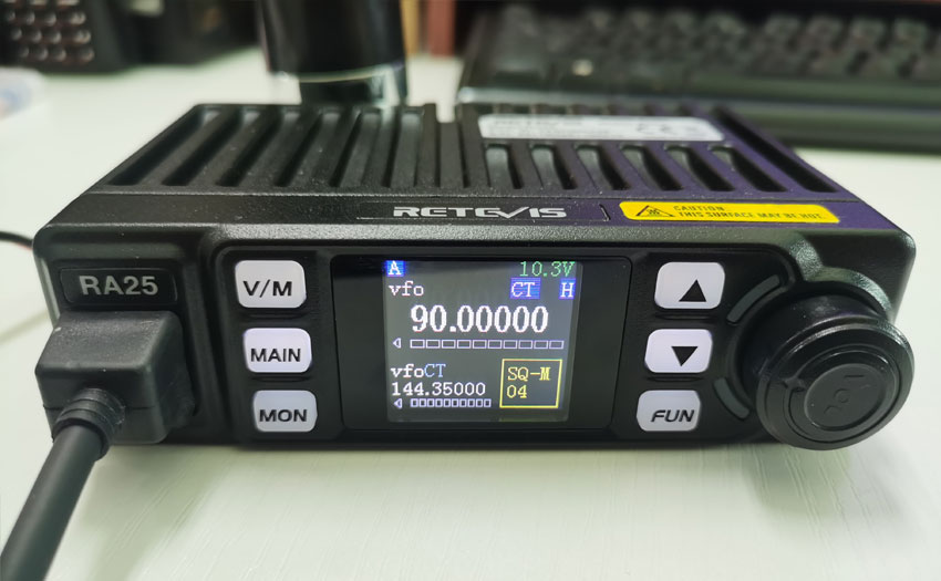 How to Turn on the FM Radio on Retevis RA25