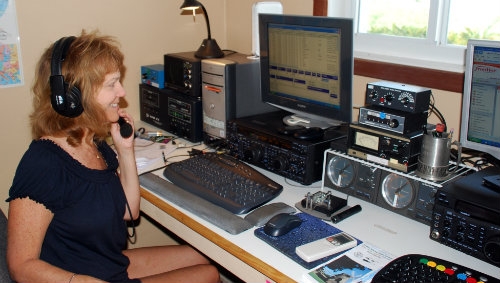 http://www.arrl.org/images/view/Ham_Radio_Female.jpg