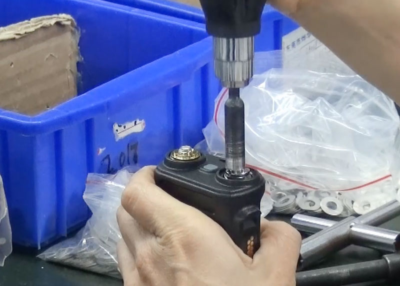 sealing-screw-installation-ailunce.jpg sealing-screw-installation-ailunce.jpg