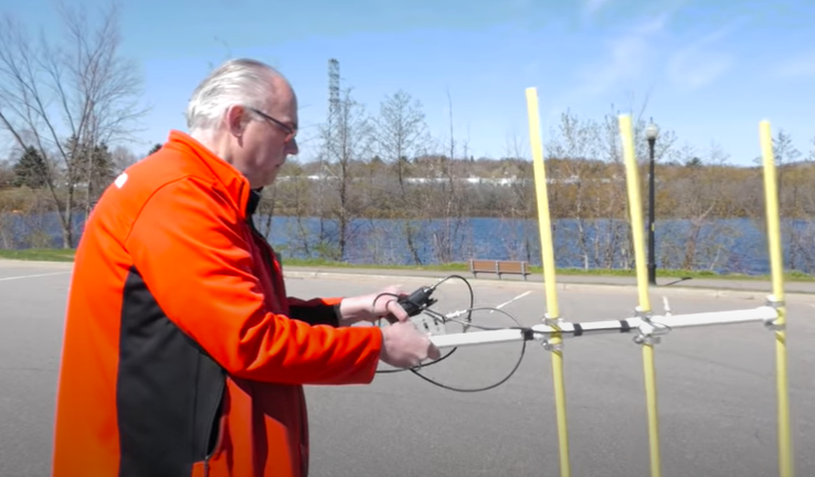 KB9VBR uses his hand-made Yagi Antenna to do Radio Direction Finding.